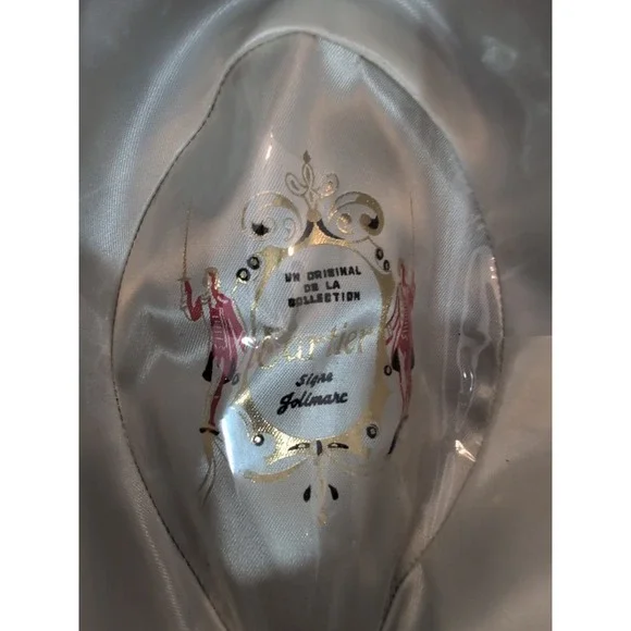 Cartier Charcoal Fedora with Crimson Detail - Picture 6 of 9